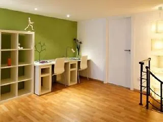Inside Barcelona Apartments Sants