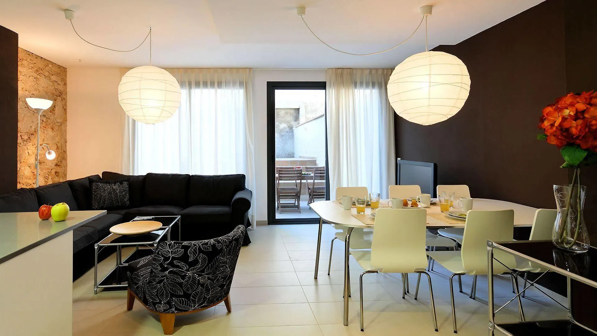 Inside Barcelona Apartments Sants 0*,  Spain