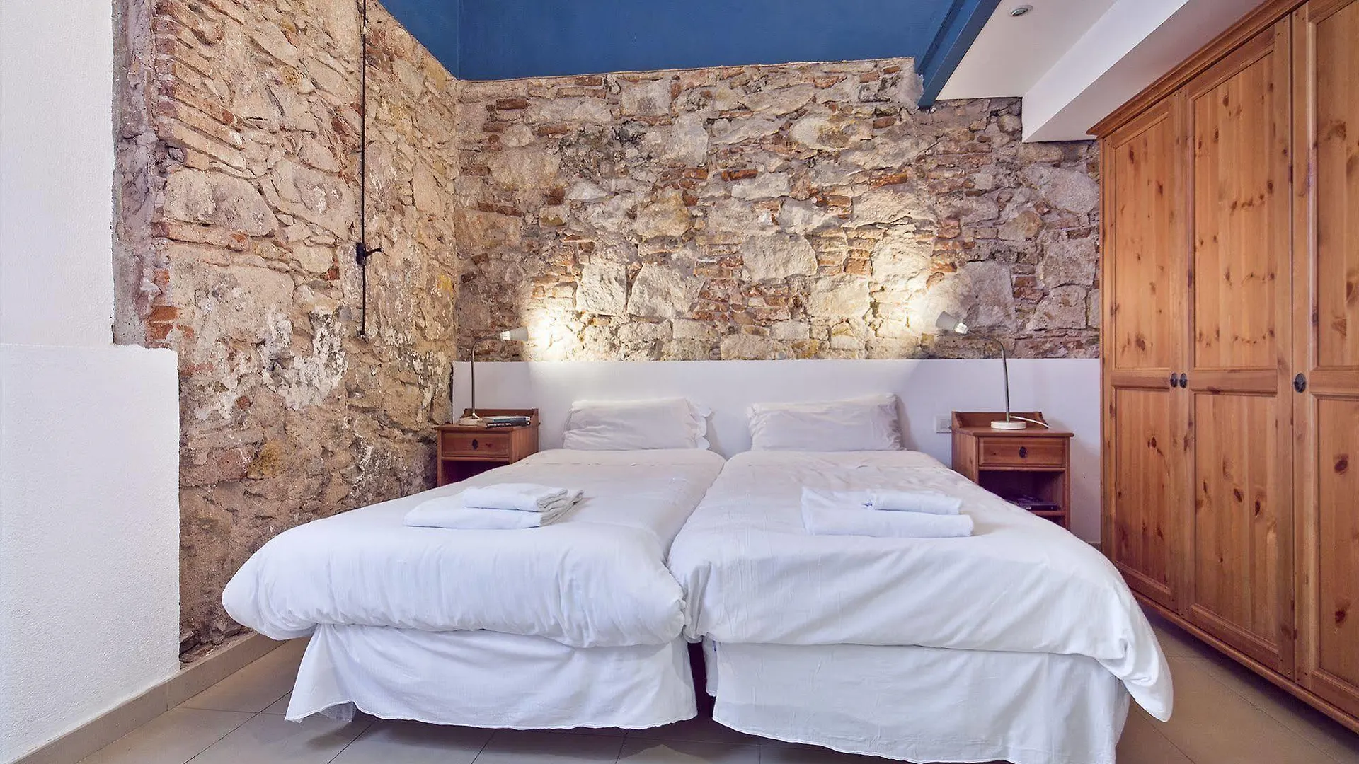 Inside Barcelona Apartments Sants 0*,